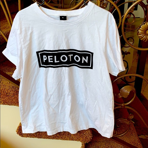 XL Peloton T-shirt